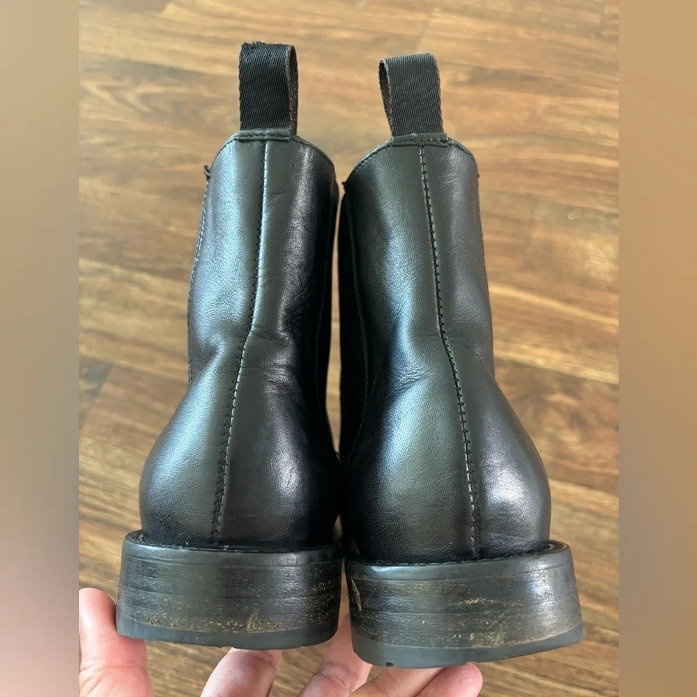 BANANA REPUBLIC Men's Black Dwen Leather Boots Size 8.5